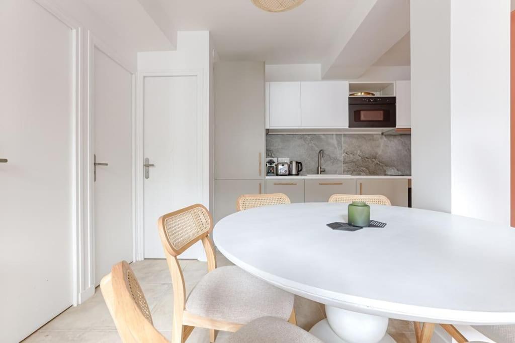 Апартаменты Mykeypers - Chic & Elegant Flat 2Br/6P- Republique Париж Экстерьер фото